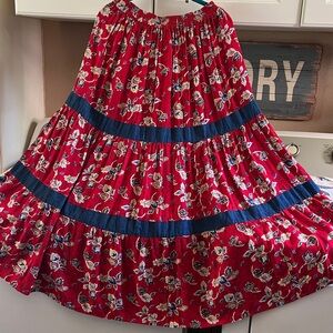 Ozark Mountain Western 90’s Retro Denim & Floral Tiered Full Broomstick Skirt -M